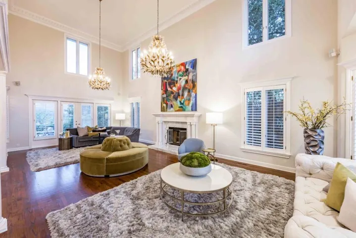 1045 Lassen, Menlo Park, California 94025
