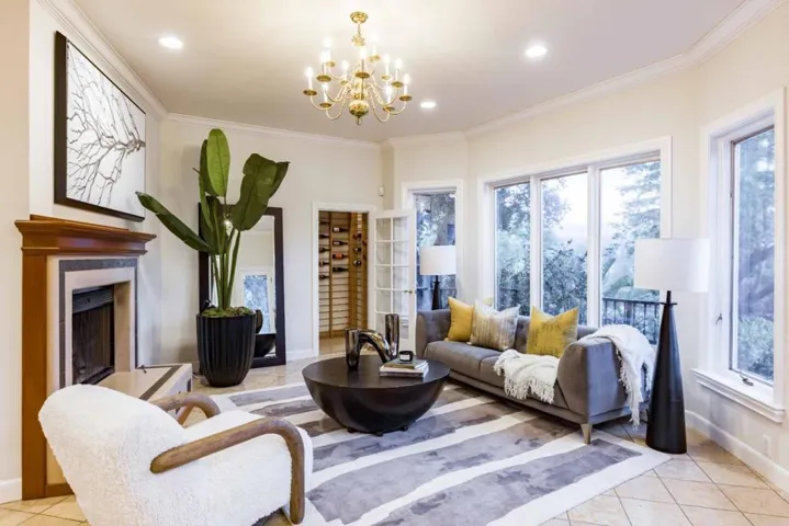 1045 Lassen, Menlo Park, California 94025