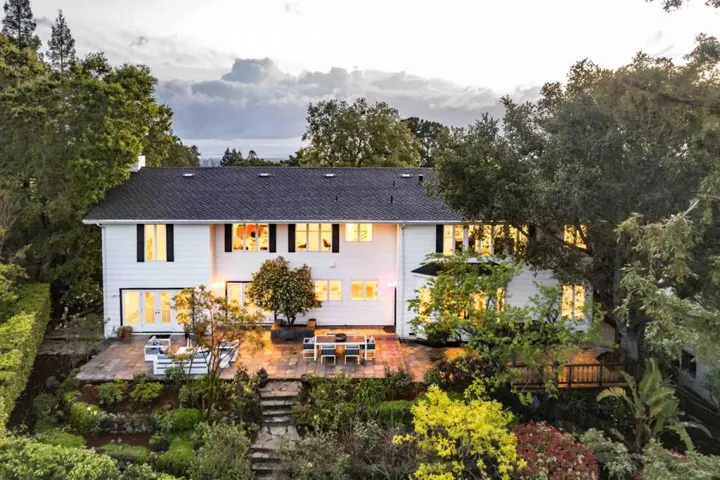 1045 Lassen, Menlo Park, California 94025