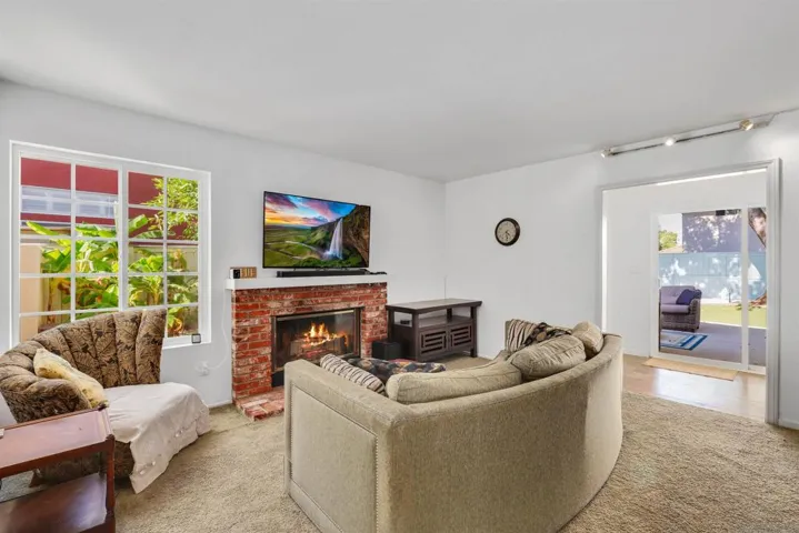 668 Thunderbird Dr, Oceanside, California 92057