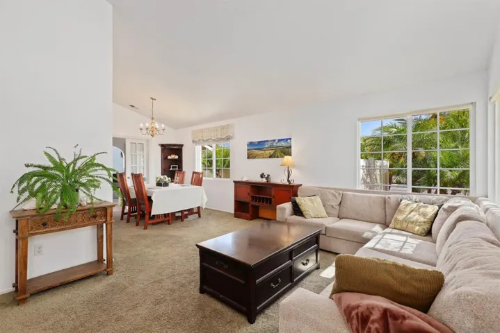 668 Thunderbird Dr, Oceanside, California 92057