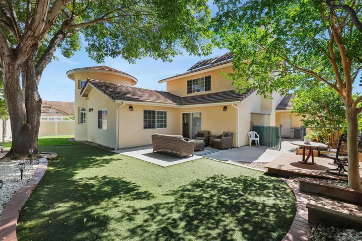 668 Thunderbird Dr, Oceanside, California 92057