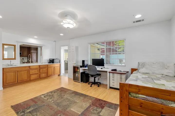 668 Thunderbird Dr, Oceanside, California 92057
