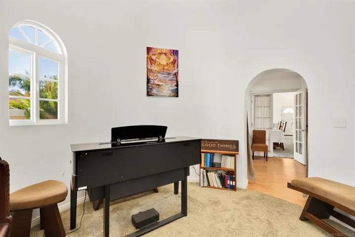 668 Thunderbird Dr, Oceanside, California 92057