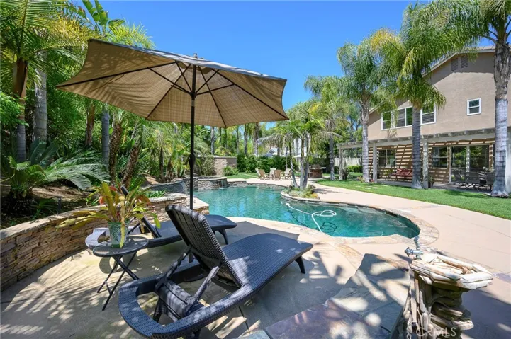 972 Bouquet Circle, Corona, California 92881