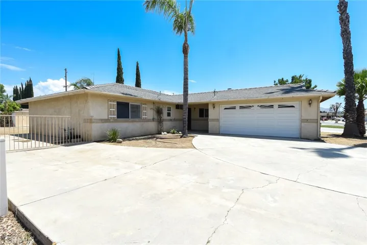 274 Kupfer Drive, Hemet, California 92544