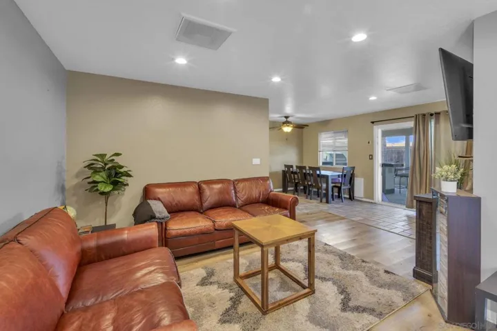 1558 Norran Ave, El Cajon, California 92019