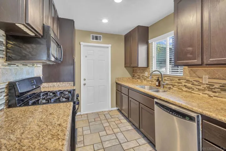 1558 Norran Ave, El Cajon, California 92019