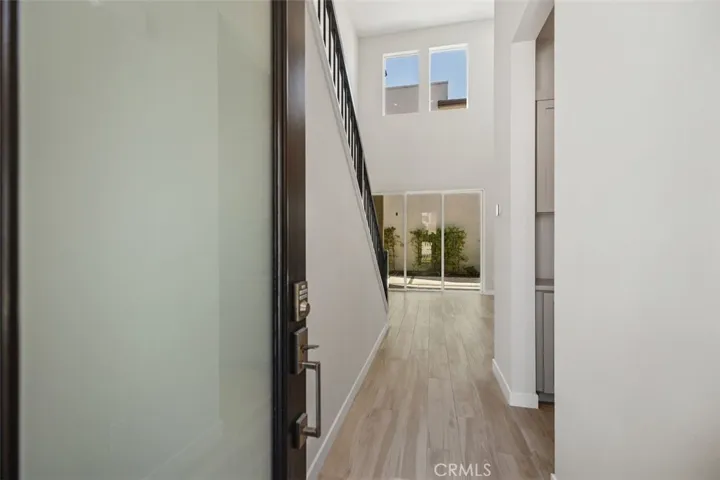211 Holliston, Lake Forest, California 92630