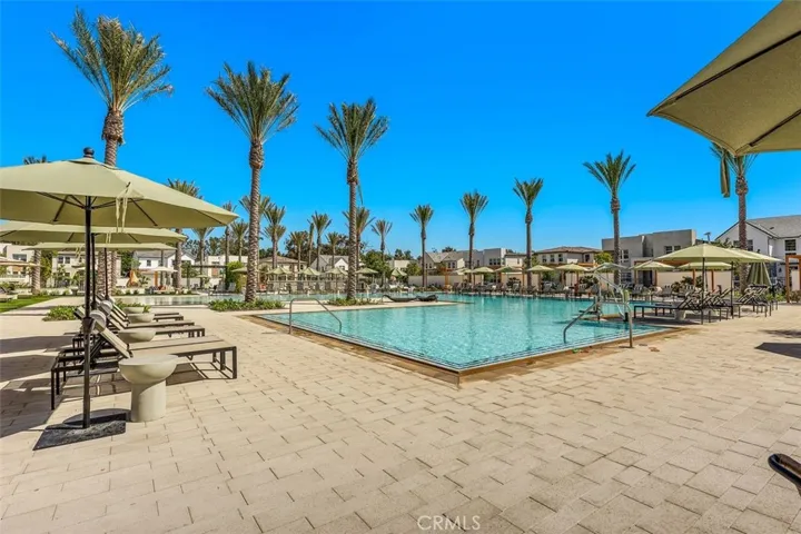 211 Holliston, Lake Forest, California 92630