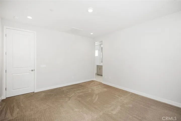 211 Holliston, Lake Forest, California 92630