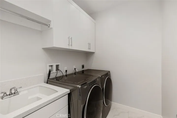 211 Holliston, Lake Forest, California 92630