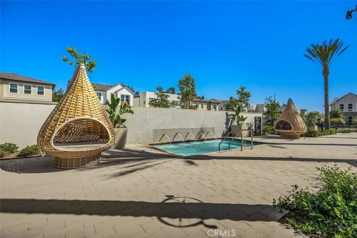 211 Holliston, Lake Forest, California 92630