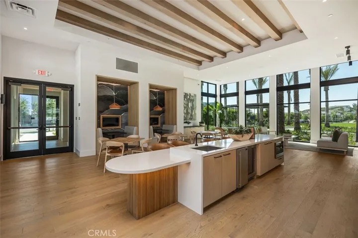 211 Holliston, Lake Forest, California 92630