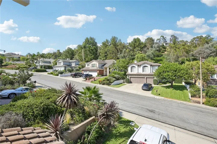 932 S Camerford Lane, Anaheim Hills, California 92808
