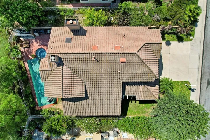 932 S Camerford Lane, Anaheim Hills, California 92808