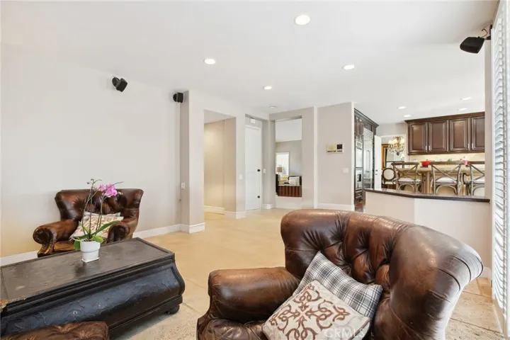 932 S Camerford Lane, Anaheim Hills, California 92808