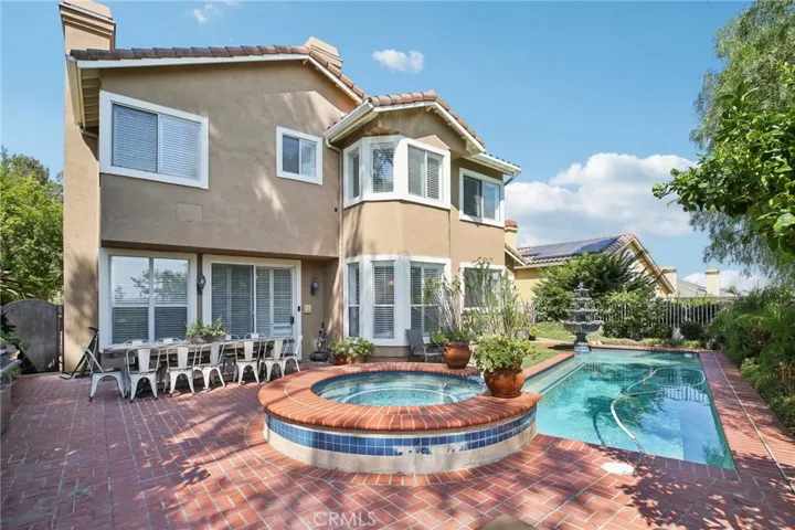 932 S Camerford Lane, Anaheim Hills, California 92808