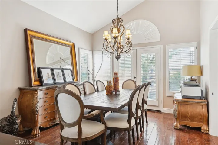 932 S Camerford Lane, Anaheim Hills, California 92808