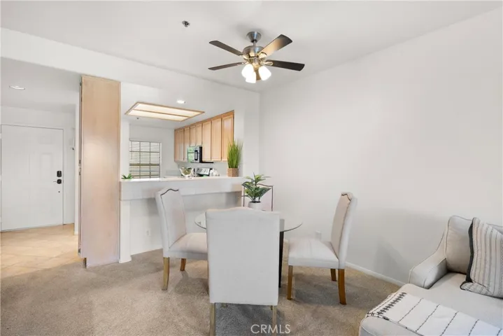 415 Townsquare 212, Huntington Beach, California 92648