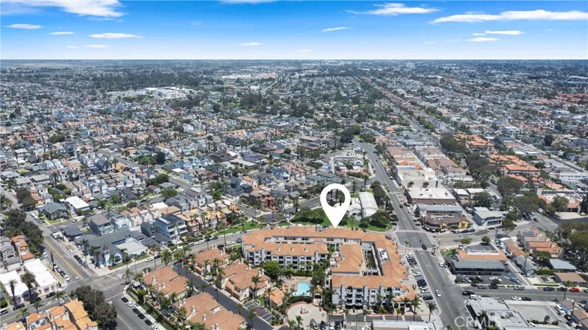 415 Townsquare 212, Huntington Beach, California 92648
