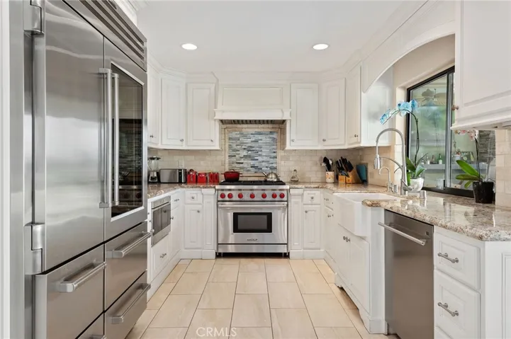 17408 Rainbow Ridge Circle, Granada Hills, California 91344