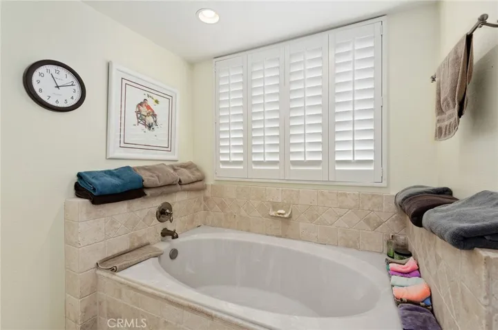 17408 Rainbow Ridge Circle, Granada Hills, California 91344