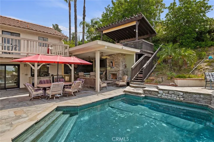 17408 Rainbow Ridge Circle, Granada Hills, California 91344