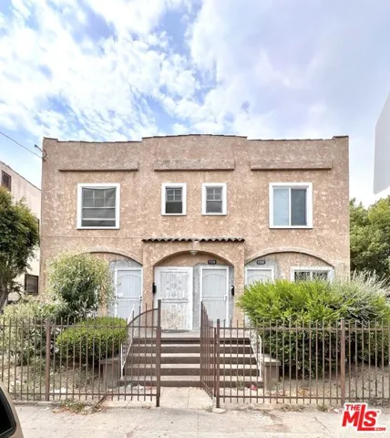 1124 W 42nd Street, Los Angeles, California 90037