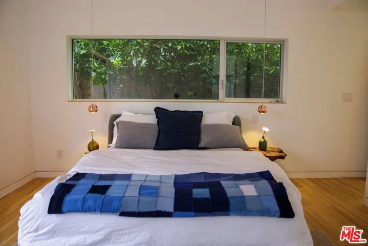 1028 Pleasantview Avenue, Venice, California 90291