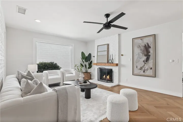 1614 E Palm Avenue, Orange, California 92866