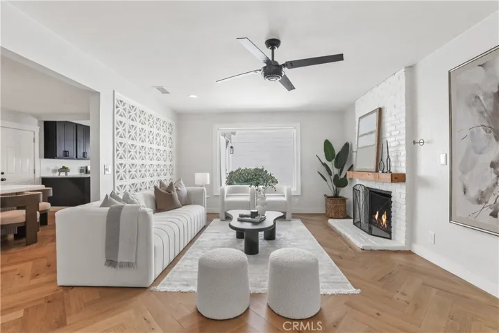 1614 E Palm Avenue, Orange, California 92866