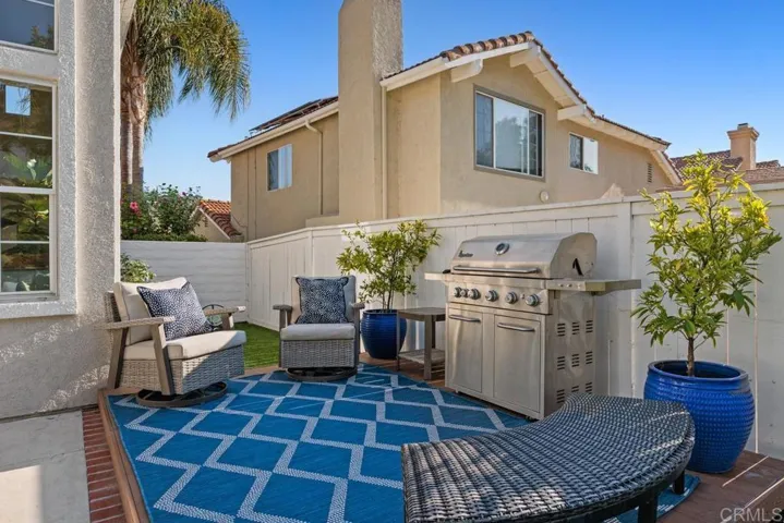 2246 Orange Grove Place, Escondido, California 92027