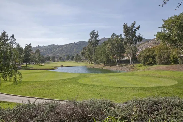 2246 Orange Grove Place, Escondido, California 92027