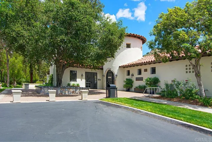 2246 Orange Grove Place, Escondido, California 92027