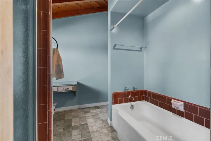 Jack n Jill Bathroom with Pocket Door