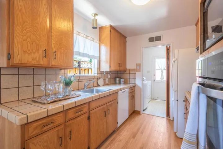 2381 Kehoe Avenue, San Mateo, California 94403