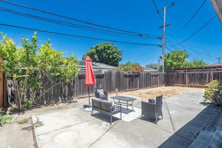 2381 Kehoe Avenue, San Mateo, California 94403