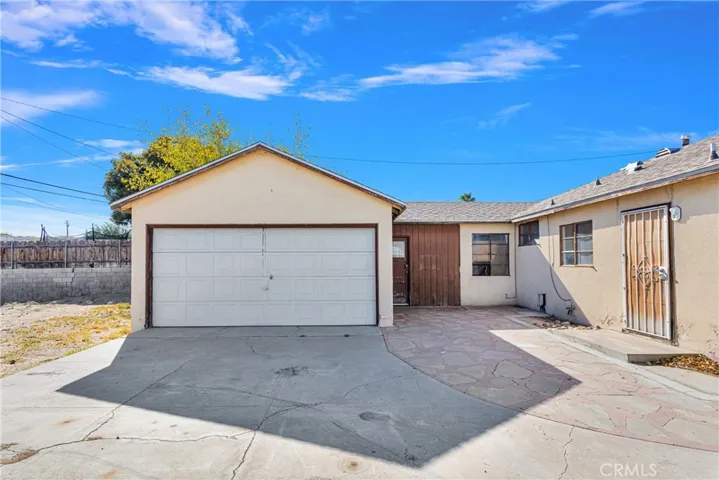 821 S 1st Avenue, Barstow, California 92311
