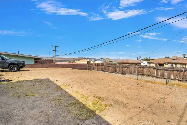 821 S 1st Avenue, Barstow, California 92311