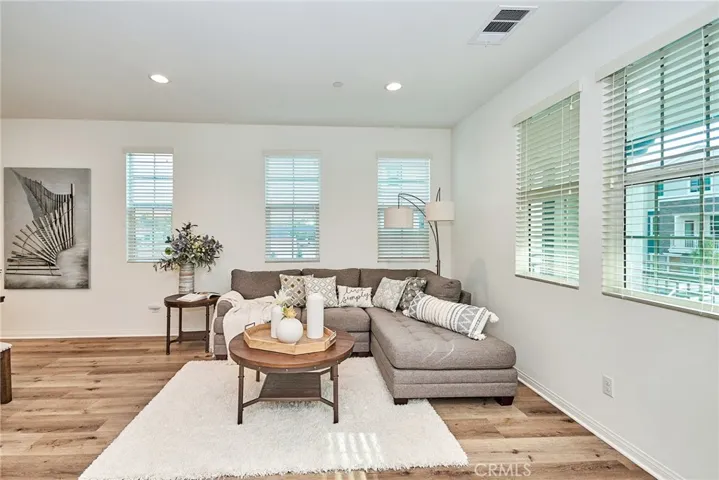 6932 Sagebrush Circle, Buena Park, California 90621