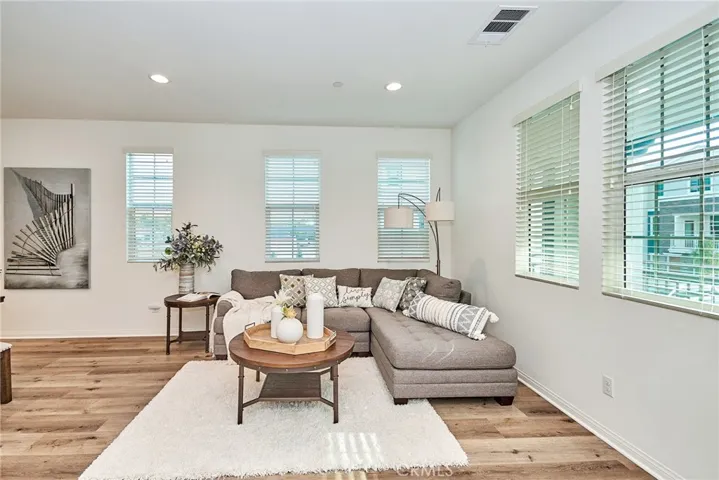 6932 Sagebrush Circle, Buena Park, California 90621