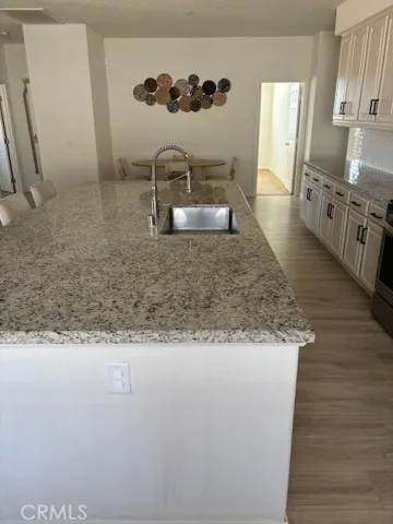 7262 Dayton Avenue, Hesperia, California 92345
