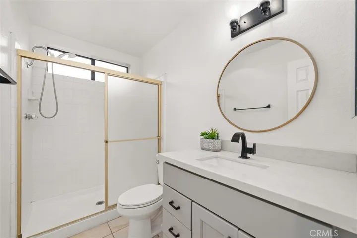Primary Barthroom