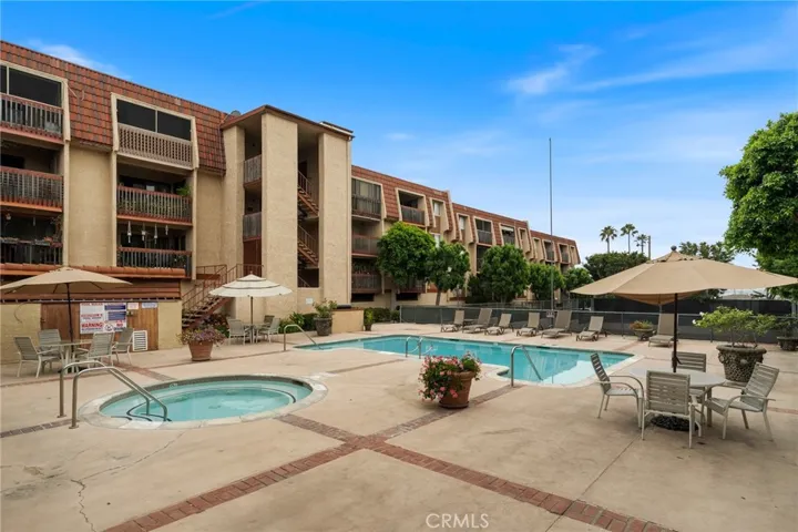 2001 E 21st Street 228, Signal Hill, California 90755