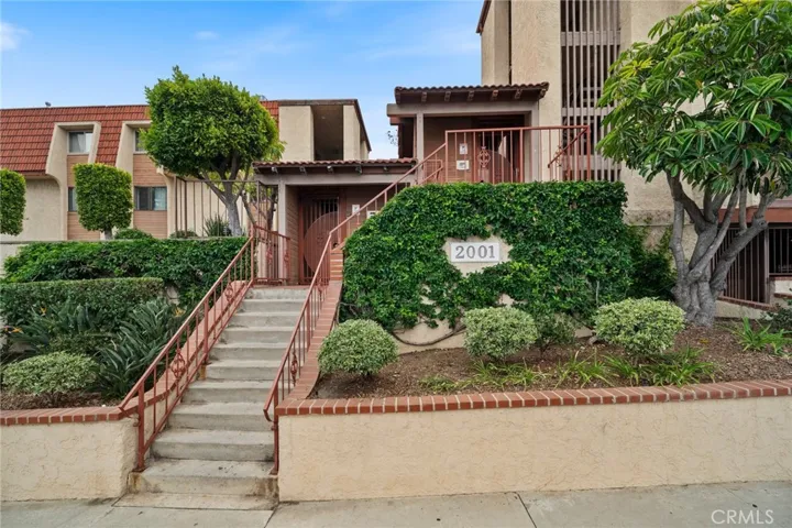 2001 E 21st Street 228, Signal Hill, California 90755
