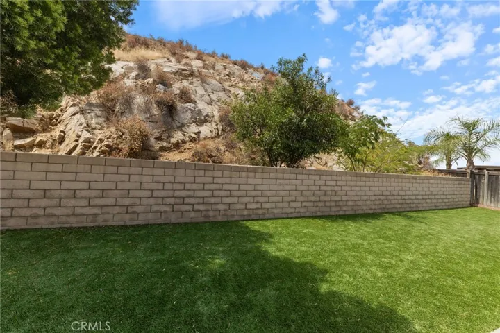 1418 Ripchak Road, Corona, California 92879