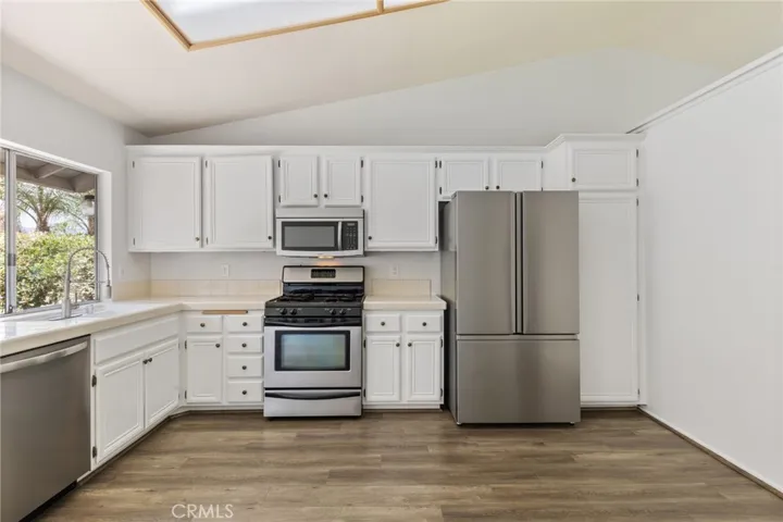 1418 Ripchak Road, Corona, California 92879