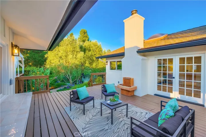 5205 Middlecrest Road, Rancho Palos Verdes, California 90275