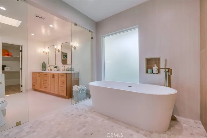 5205 Middlecrest Road, Rancho Palos Verdes, California 90275
